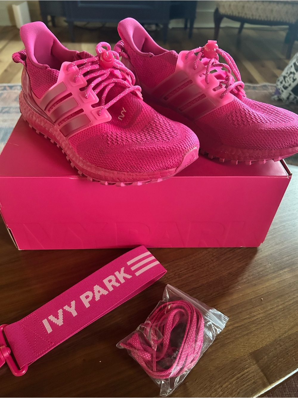 Adidas x Beyoncé IVY PARK UltraBoost OG Ivy Heart Pink Sneakers Sz 9